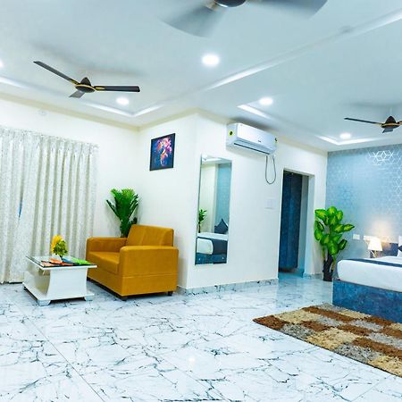 Hotel Aerotel,Hyderabad 샴샤바드 외부 사진