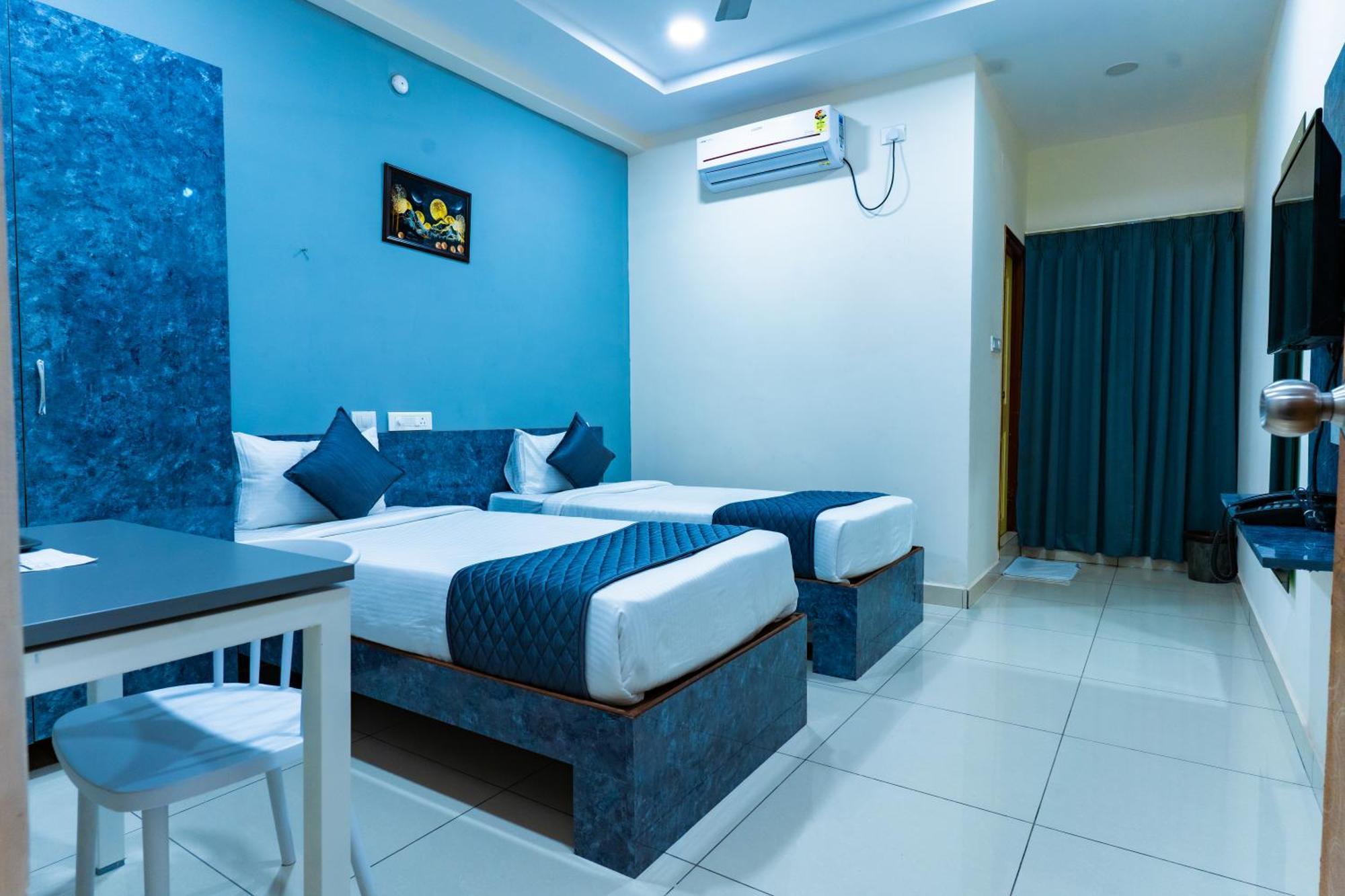 Hotel Aerotel,Hyderabad 샴샤바드 외부 사진