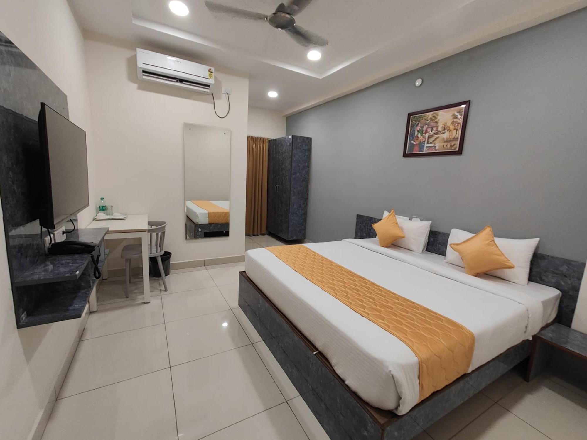 Hotel Aerotel,Hyderabad 샴샤바드 외부 사진